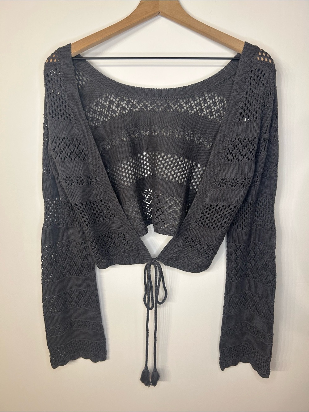 Aerie Women’s Green Reversible Crochet Wrap Sweater with Tassels, Size Small - Picture 10 of 12